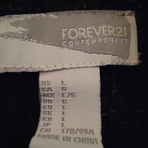 VTG Forever 21 Womens Sweater Cable Knit Asymmetric Zipper Size L Gray Black - Picture 5 of 15